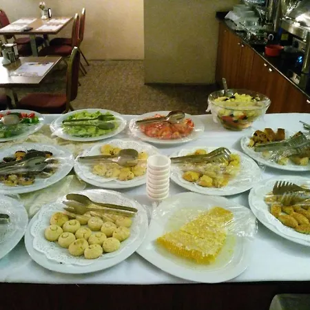 Szálloda Sarr Tac Mahal *