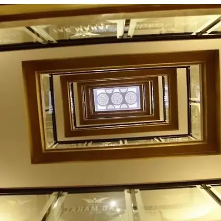 Sarr Tac Mahal Szálloda