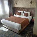 Hotel Sarr Tac Mahal