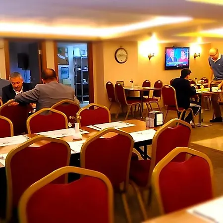 ホテル Sarr Tac Mahal *