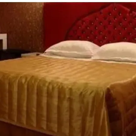 Sarr Tac Mahal ホテル