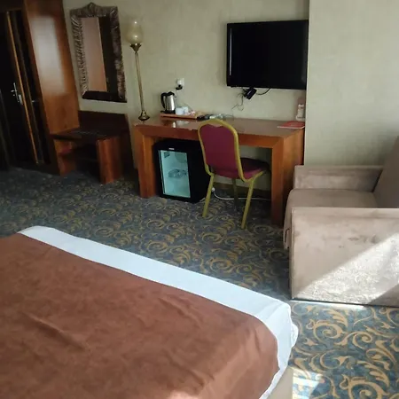 Sarr Tac Mahal Hotel