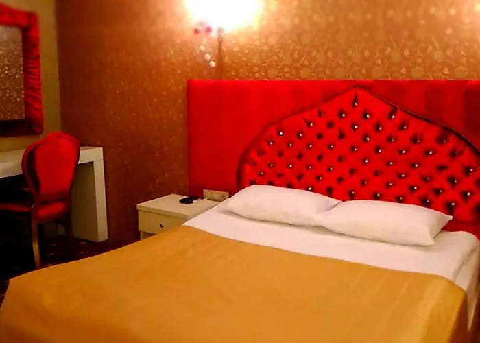 Sarr Tac Mahal Hotel