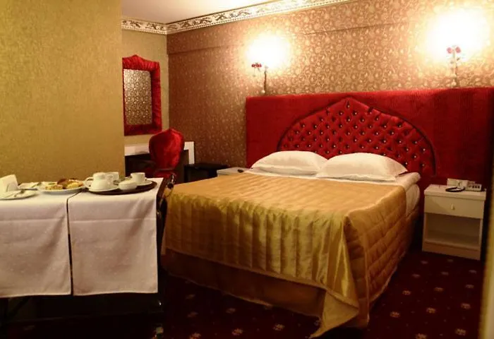 فندق Sarr Tac Mahal