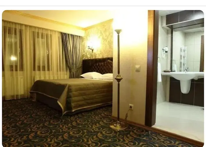 Sarr Tac Mahal فندق *