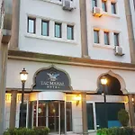 Sarr Tac Mahal Hotel *