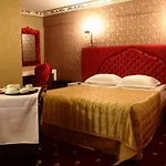 Hotel Sarr Tac Mahal
