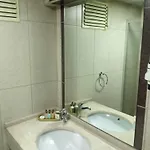 Sarr Tac Mahal *