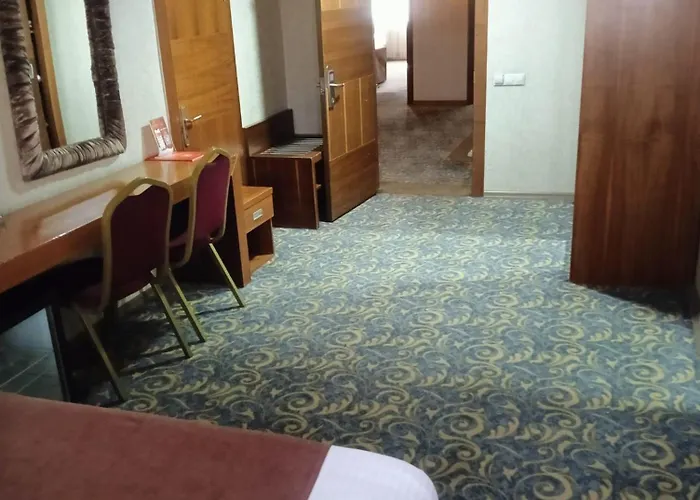 Sarr Tac Mahal Hotel